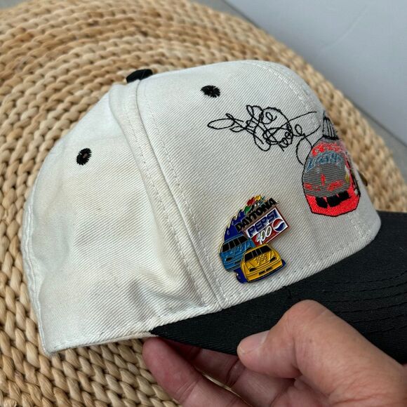 VINTAGE Kyle Petty Coors Light Hat Cap With Pins White SnapBack NASCAR Mens - Picture 9 of 9